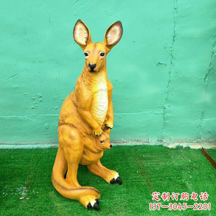 合肥玻璃钢袋鼠仿真雕塑