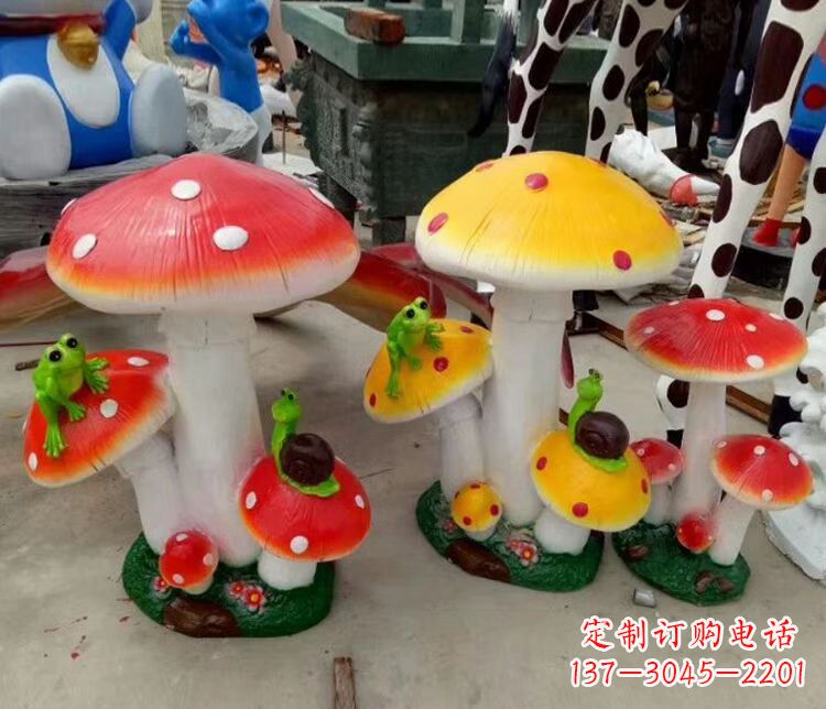 合肥玻璃钢蘑菇雕塑精美多彩