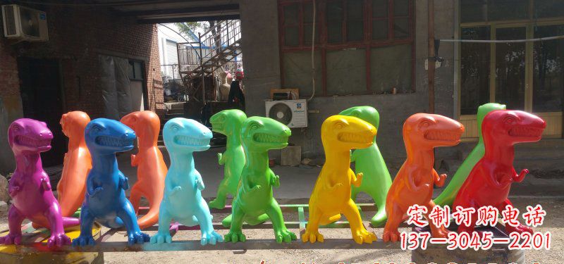 合肥玻璃钢制作的恐龙雕塑精美而又耐久
