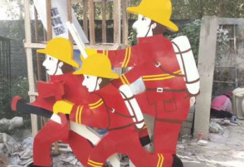 合肥玻璃钢消防员雕塑——精致的园林景观装饰