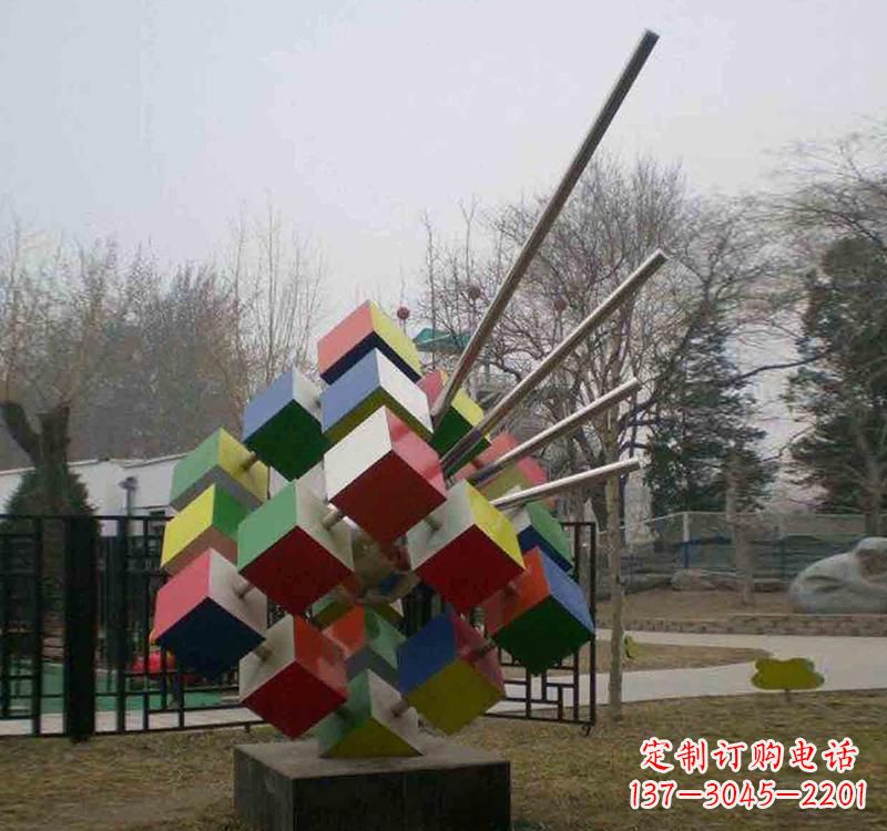 合肥不锈钢彩色魔方雕塑艺术与智慧的结合