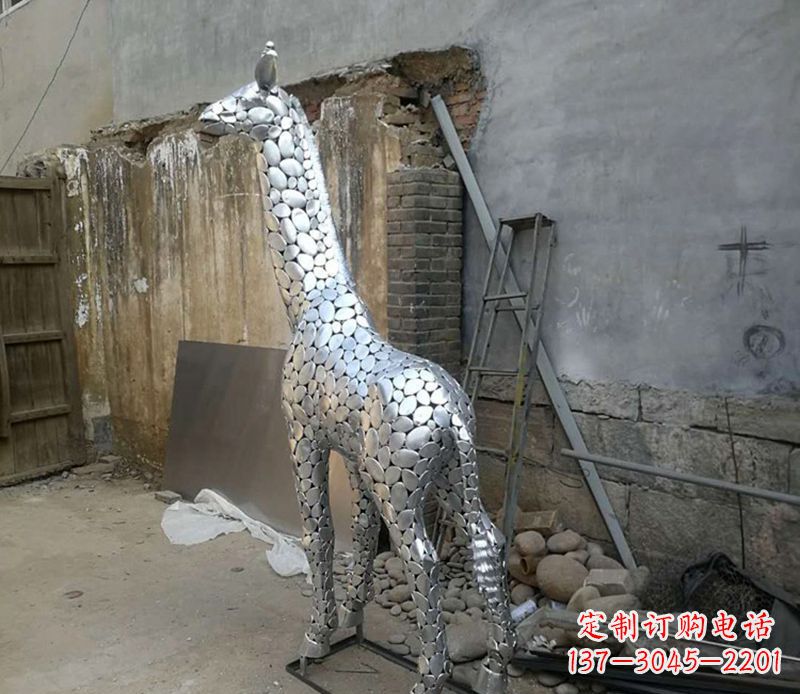 合肥不锈钢创意长颈鹿雕塑