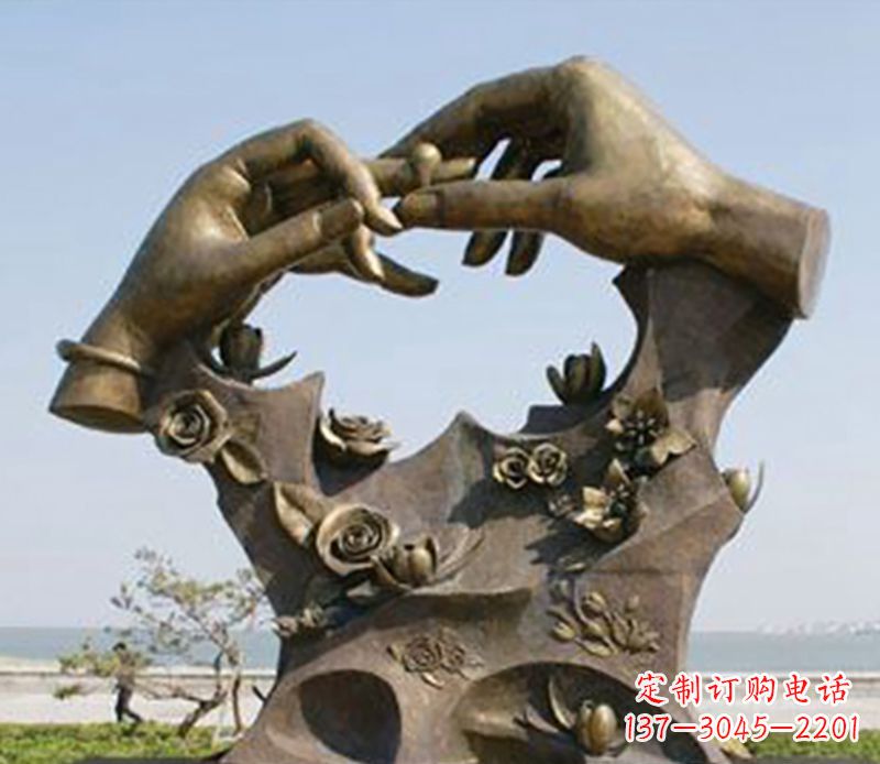 合肥不锈钢戒指雕塑表达爱的艺术精品