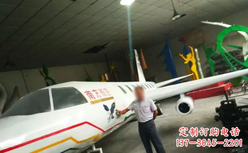 合肥不锈钢飞机雕塑精美的艺术作品