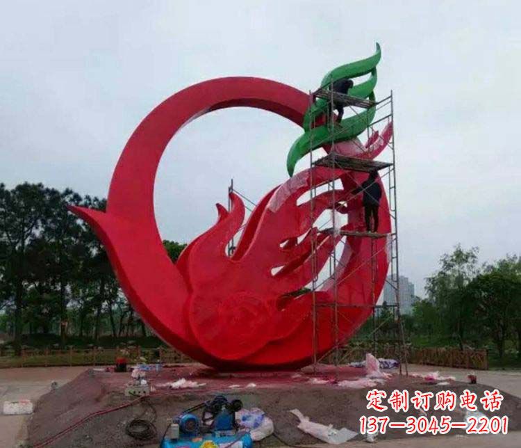 合肥不锈钢凤凰雕塑精美而又神秘