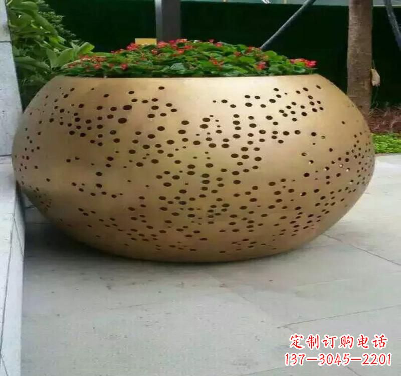 合肥不锈钢户外花盆雕塑美观耐用的室外装饰