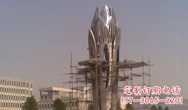 合肥不锈钢花朵火炬雕塑
