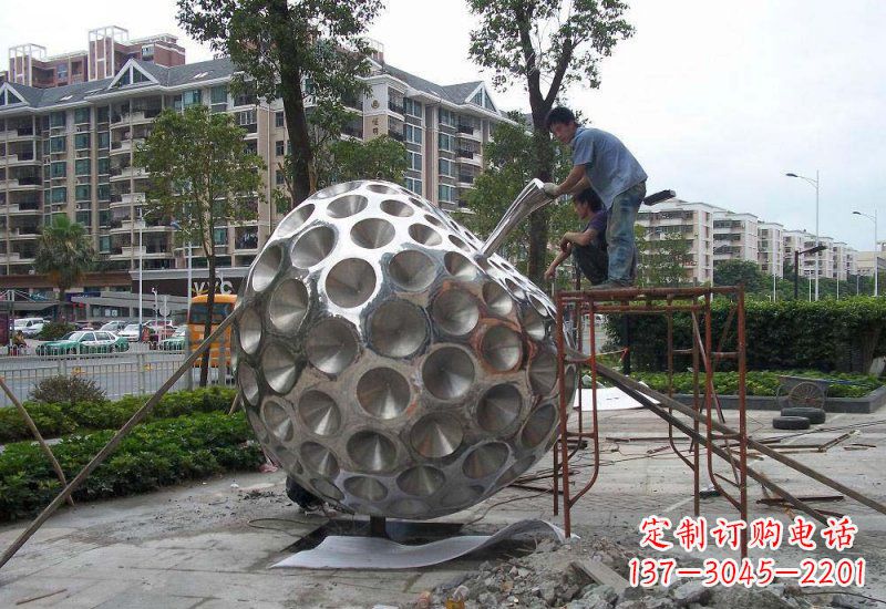 合肥不锈钢街边抽象苹果雕塑