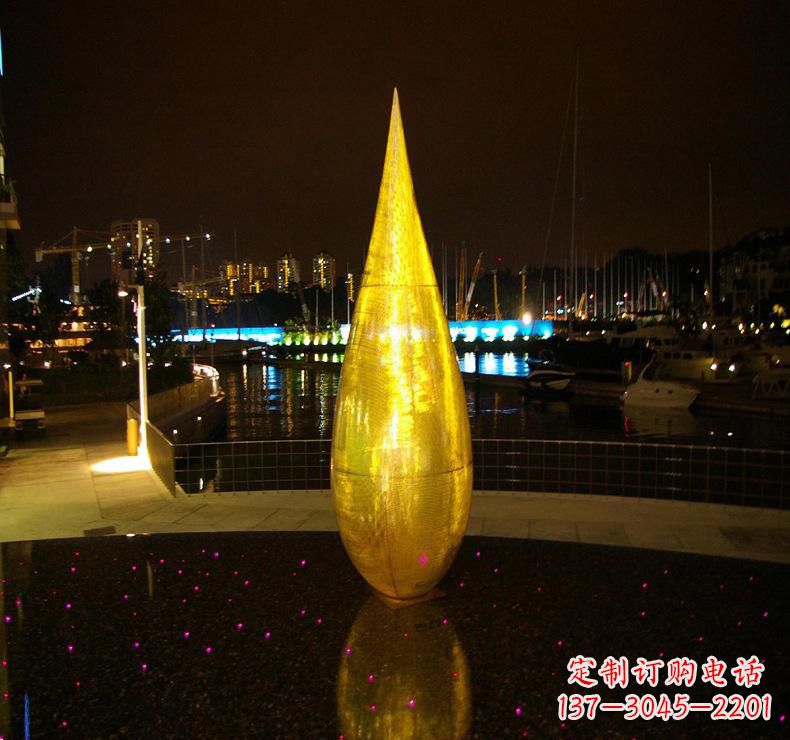 合肥不锈钢水滴雕塑给环境带来美丽
