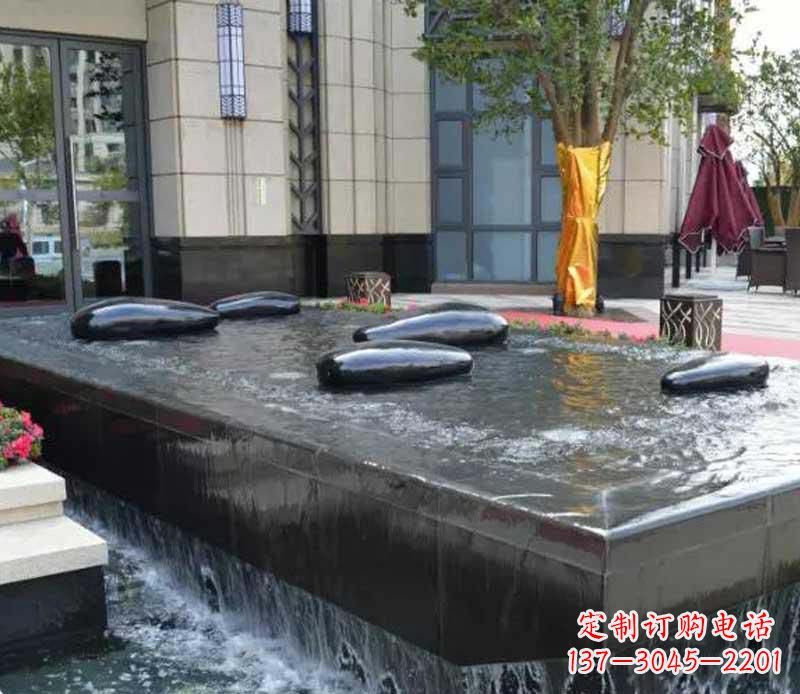 合肥不锈钢景观异形水滴雕塑