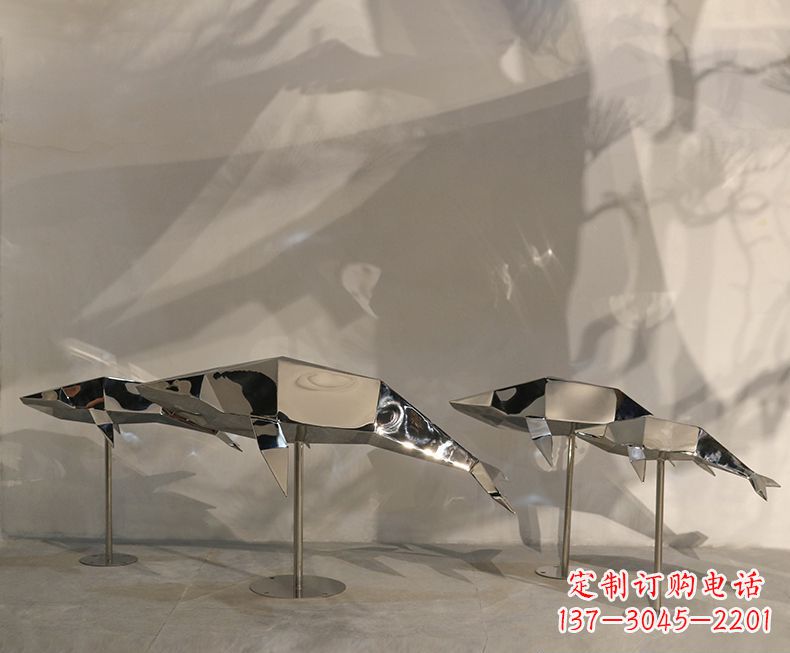 合肥不锈钢海豚雕塑——精致的艺术形式