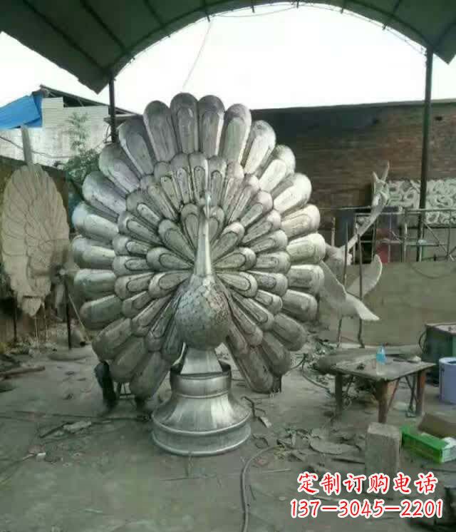 合肥该孔雀雕塑