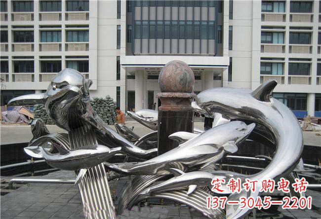 合肥海豚雕塑融合浪漫和优雅