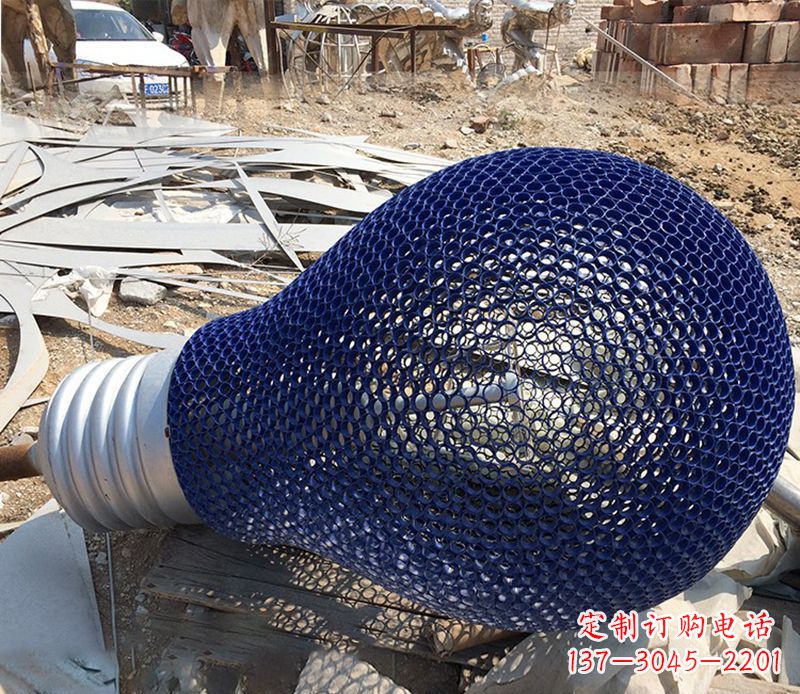 合肥不锈钢镂空灯泡雕塑