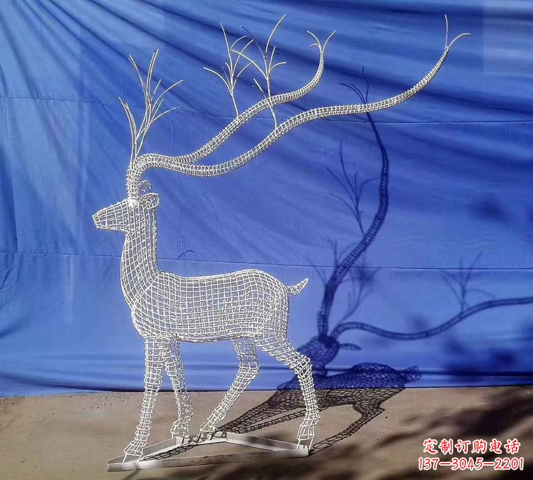 合肥不锈钢麋鹿雕塑精美的景观装饰品