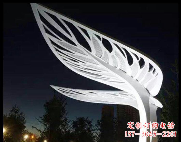 合肥不锈钢镂空树叶小区景观雕塑