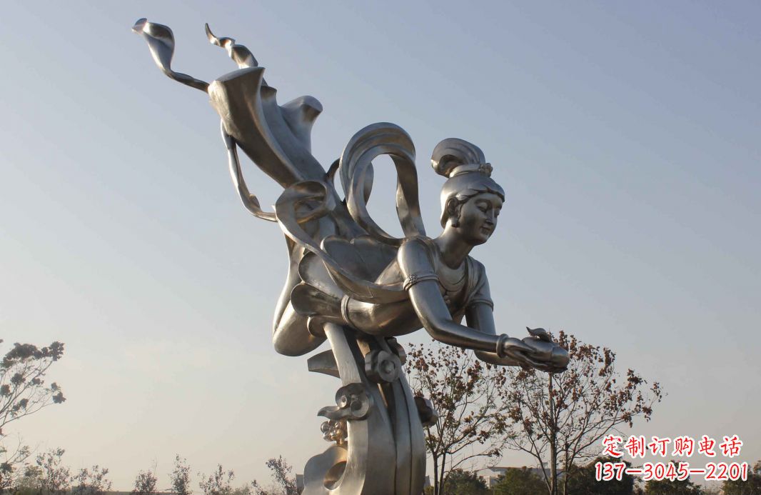 合肥不锈钢蟠桃祈福广场雕塑