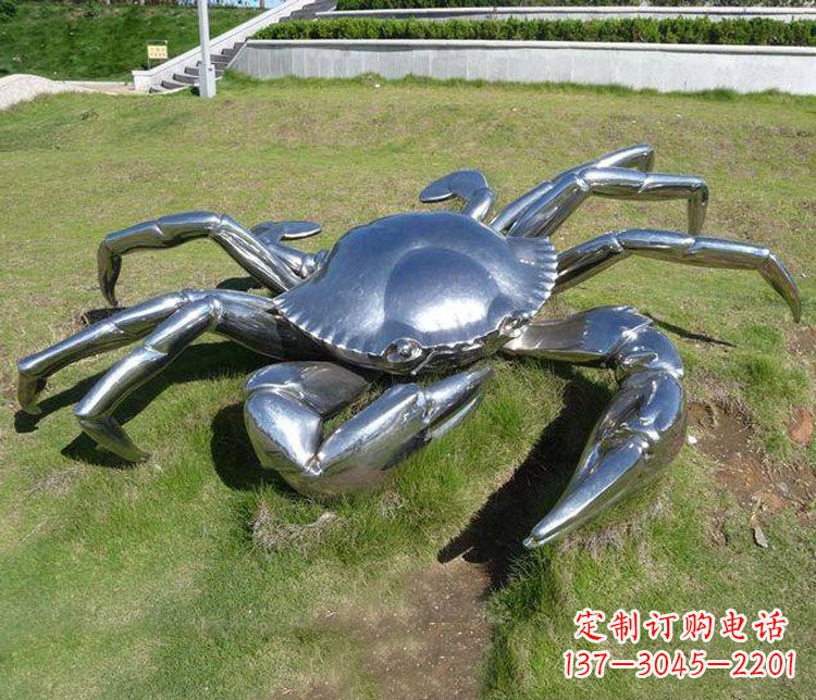 合肥不锈钢螃蟹雕塑——给景观增添灵动之美