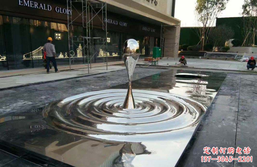 合肥不锈钢水滴雕塑美丽的艺术表现