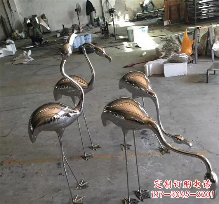 合肥不锈钢火烈鸟雕塑给家园带来灿烂的光芒