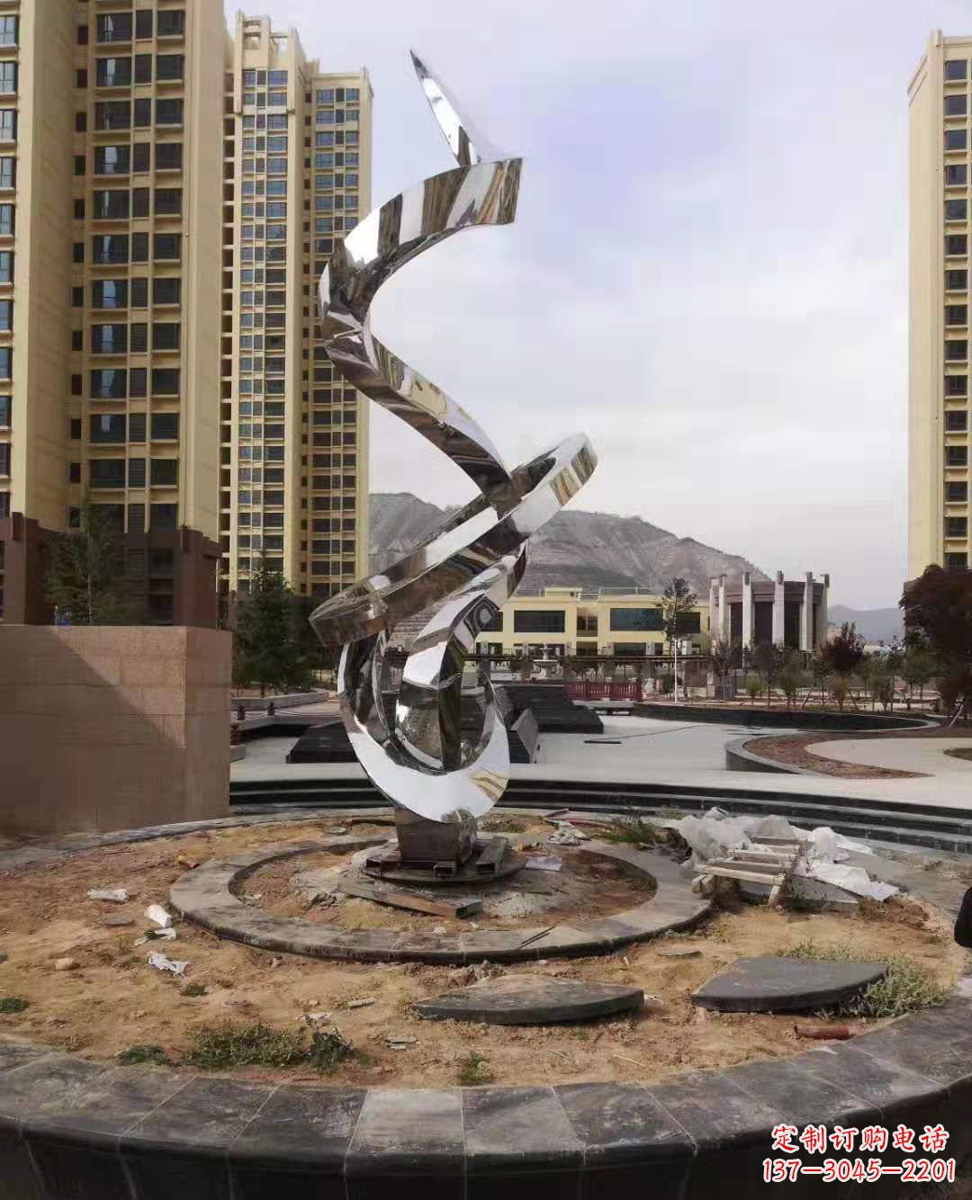 合肥不锈钢飘带雕塑广场景观雕塑户外摆件公园景观雕塑