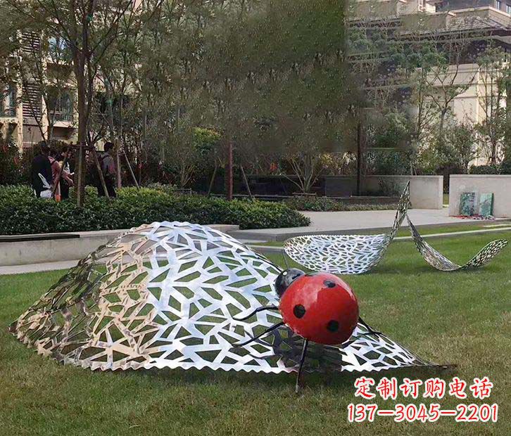 合肥不锈钢瓢虫造型雕塑