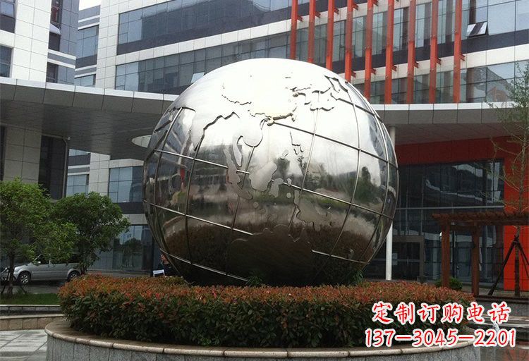 合肥不锈钢地球雕塑传递环保意识