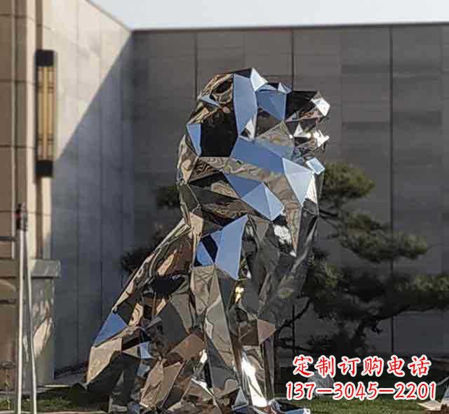 合肥不锈钢狮子雕塑象征力量与美丽