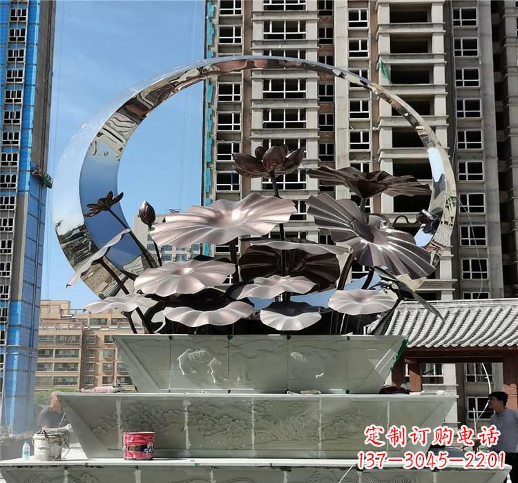 合肥不锈钢荷花雕塑把宁静的自然融入城市