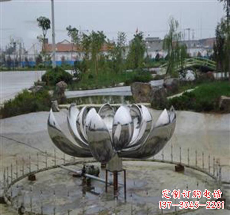 合肥不锈钢荷花雕塑营造美丽水景
