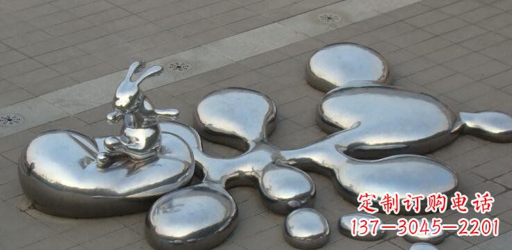 合肥不锈钢兔子雕塑景观的美丽添彩