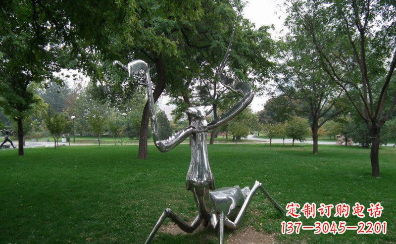 合肥不锈钢螳螂动物雕塑