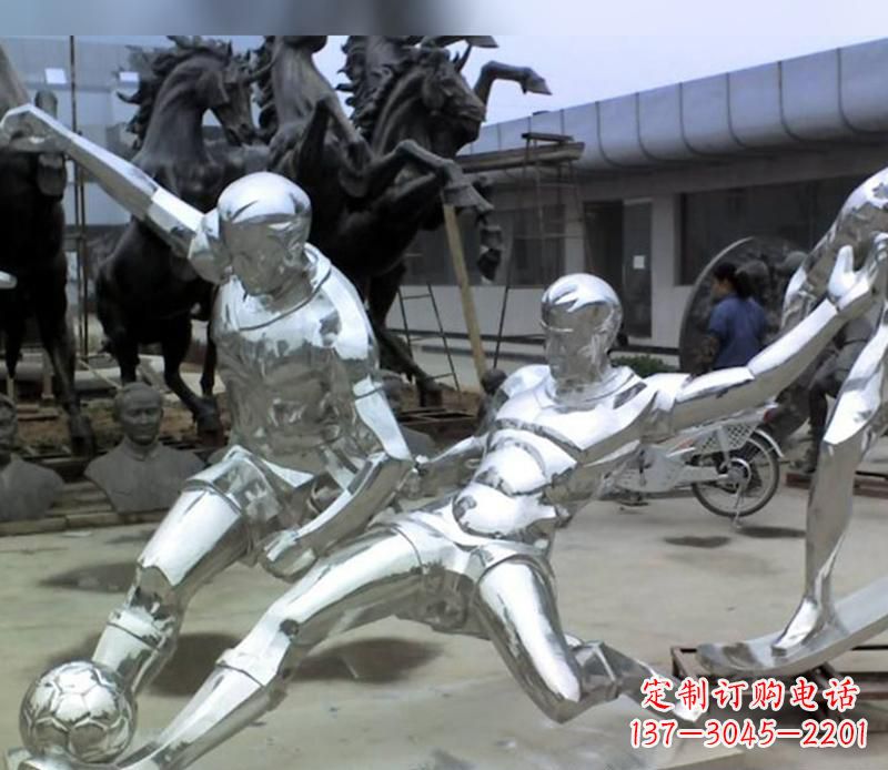 合肥足球运动雕塑