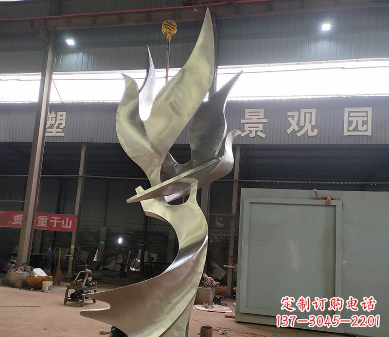 合肥不锈钢天鹅雕塑传承自然之美
