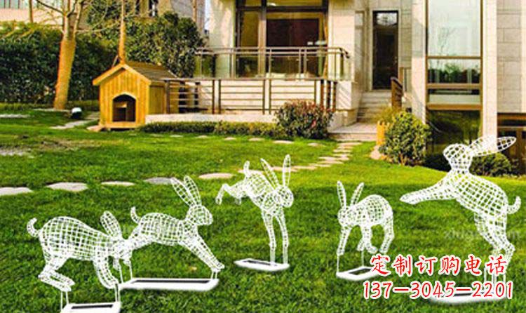合肥不锈钢兔子镂空雕塑
