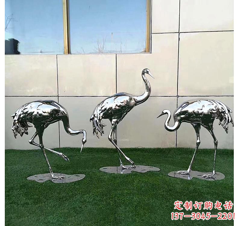 合肥不锈钢现代镜面仙鹤雕塑
