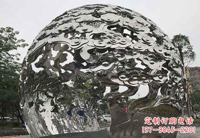 合肥不锈钢祥云镂空球拱门雕塑