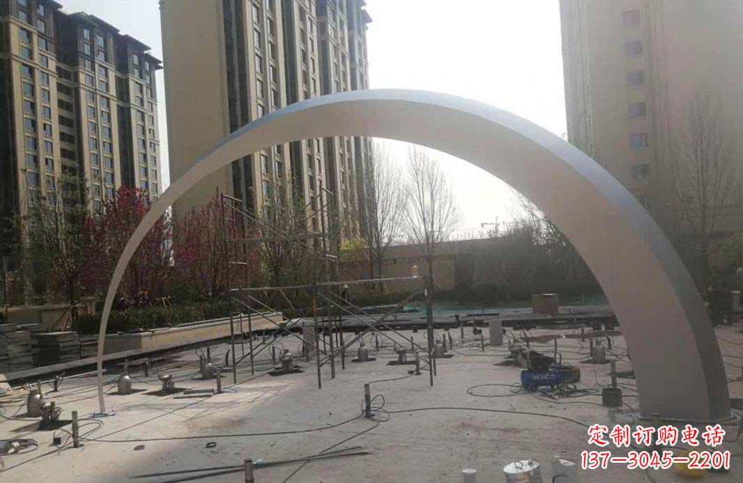 合肥不锈钢小区拱门雕塑美化环境