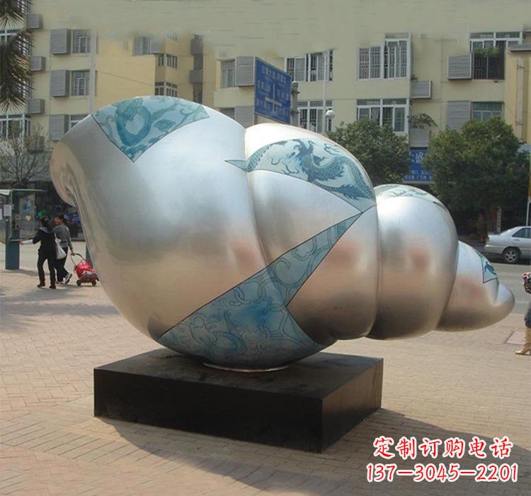 合肥不锈钢海螺雕塑——给小区增添美的魅力