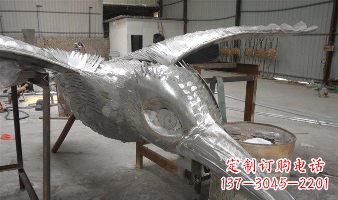 合肥不锈钢雄鹰展翅老鹰动物雕塑