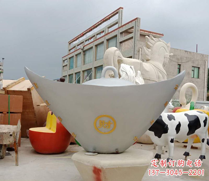 合肥不锈钢元宝雕塑精美而珍贵