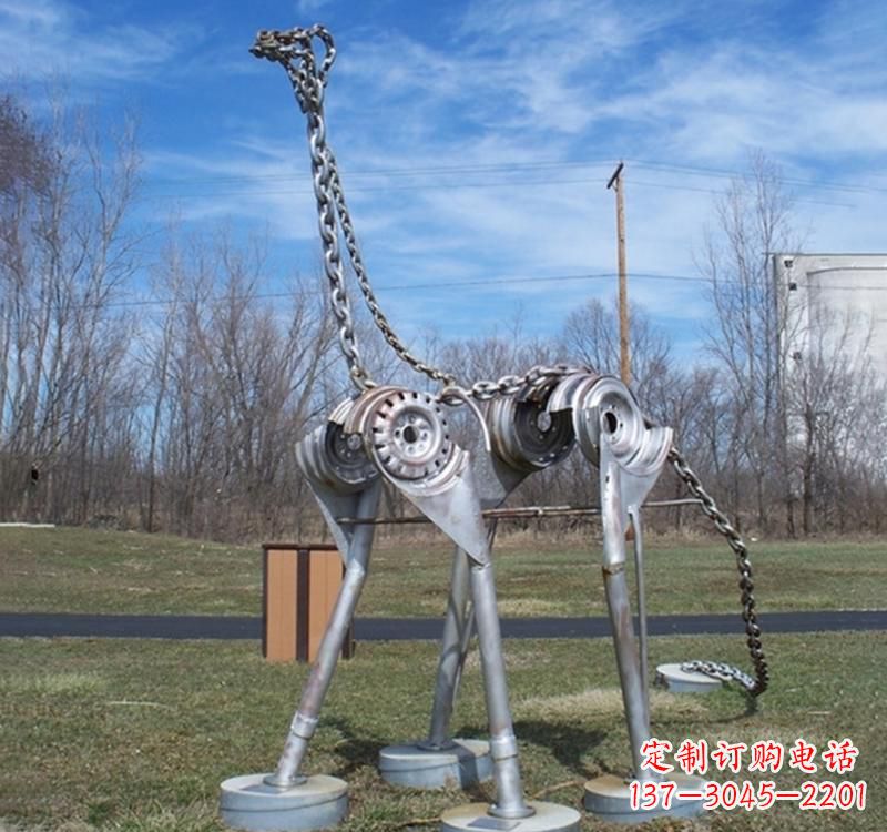 合肥不锈钢恐龙雕塑集艺术与自然于一体