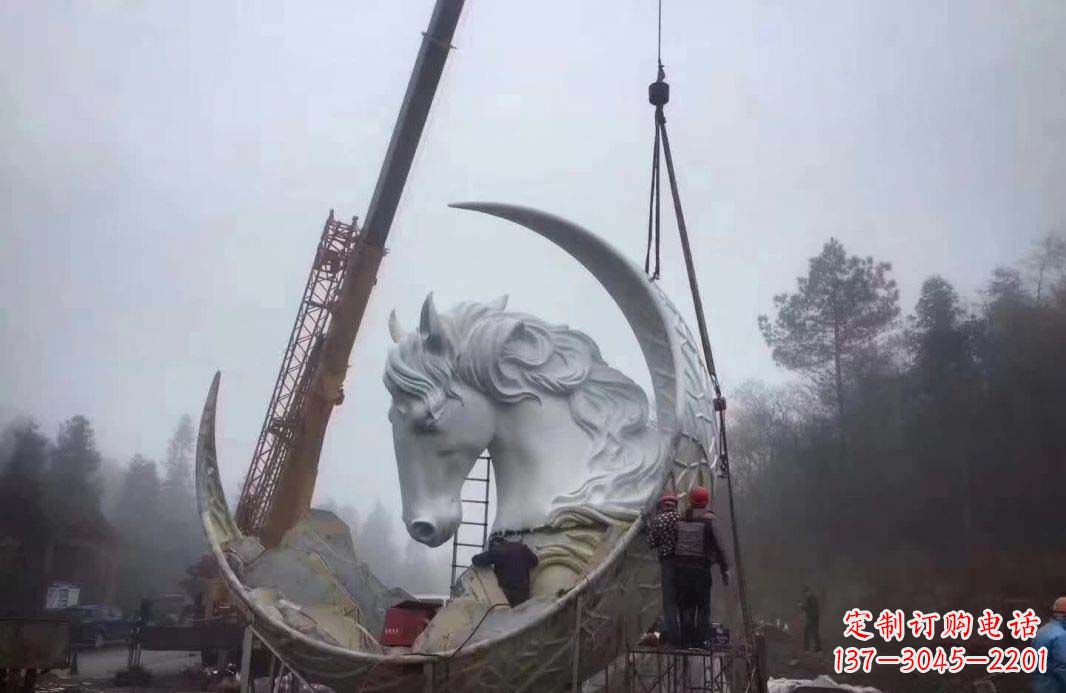 合肥不锈钢月亮和马雕塑