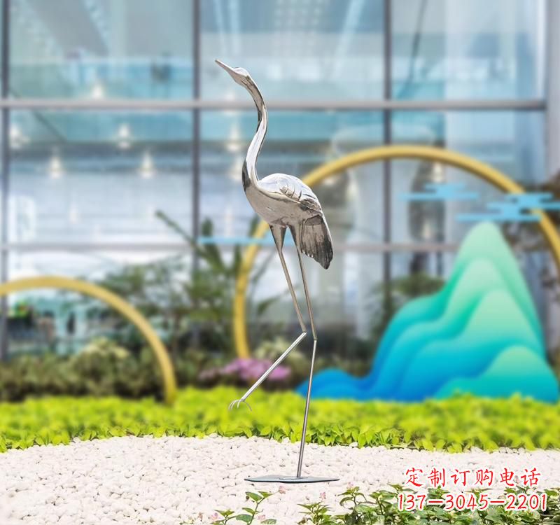 合肥不锈钢展翅仙鹤雕塑