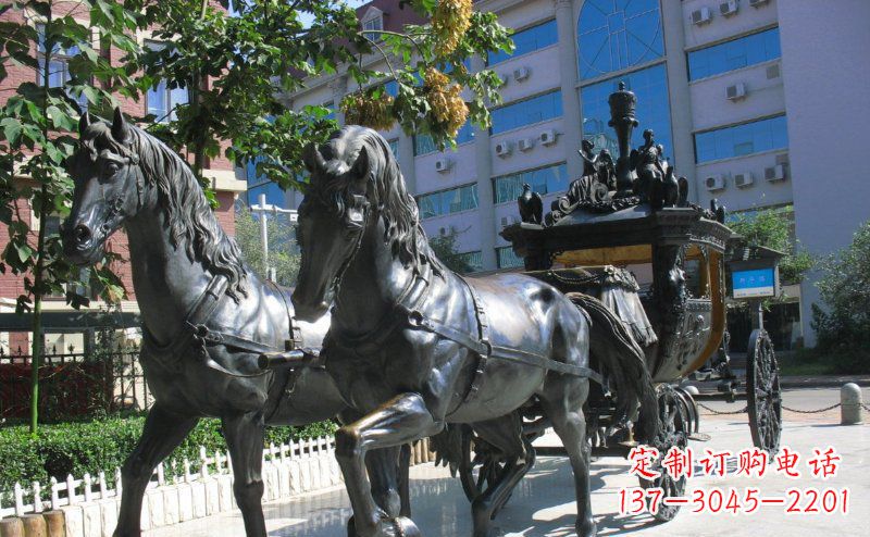 合肥马车雕塑西方步行街的瑰宝