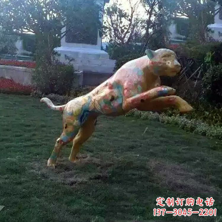 合肥豹子玻璃钢雕塑——精美动物摆件