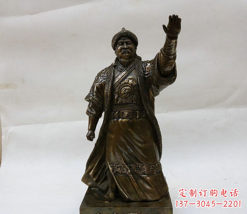 合肥成吉思汗源自铜雕的传奇人物