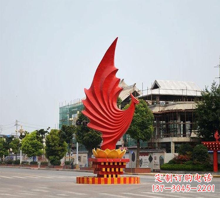 合肥凤凰雕塑为城市街边增添美丽
