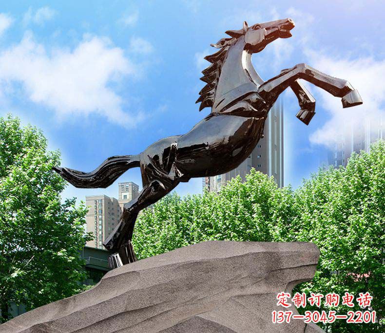 合肥镜面不锈钢奔马雕塑给城市增添灵气