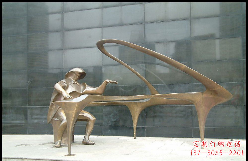 合肥钢琴雕塑融合音乐与艺术的完美结晶